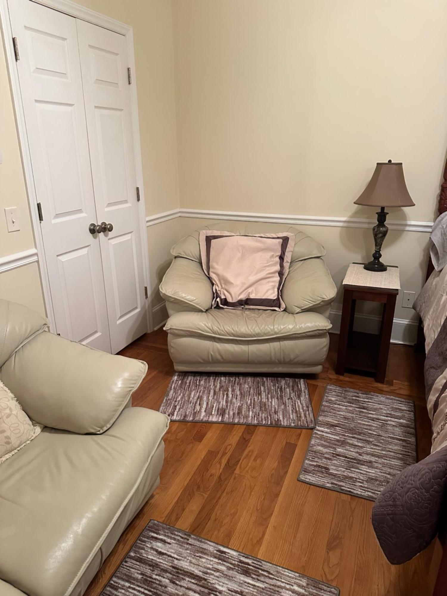 Moorefield Suites Greensboro East 맥린즈빌 외부 사진