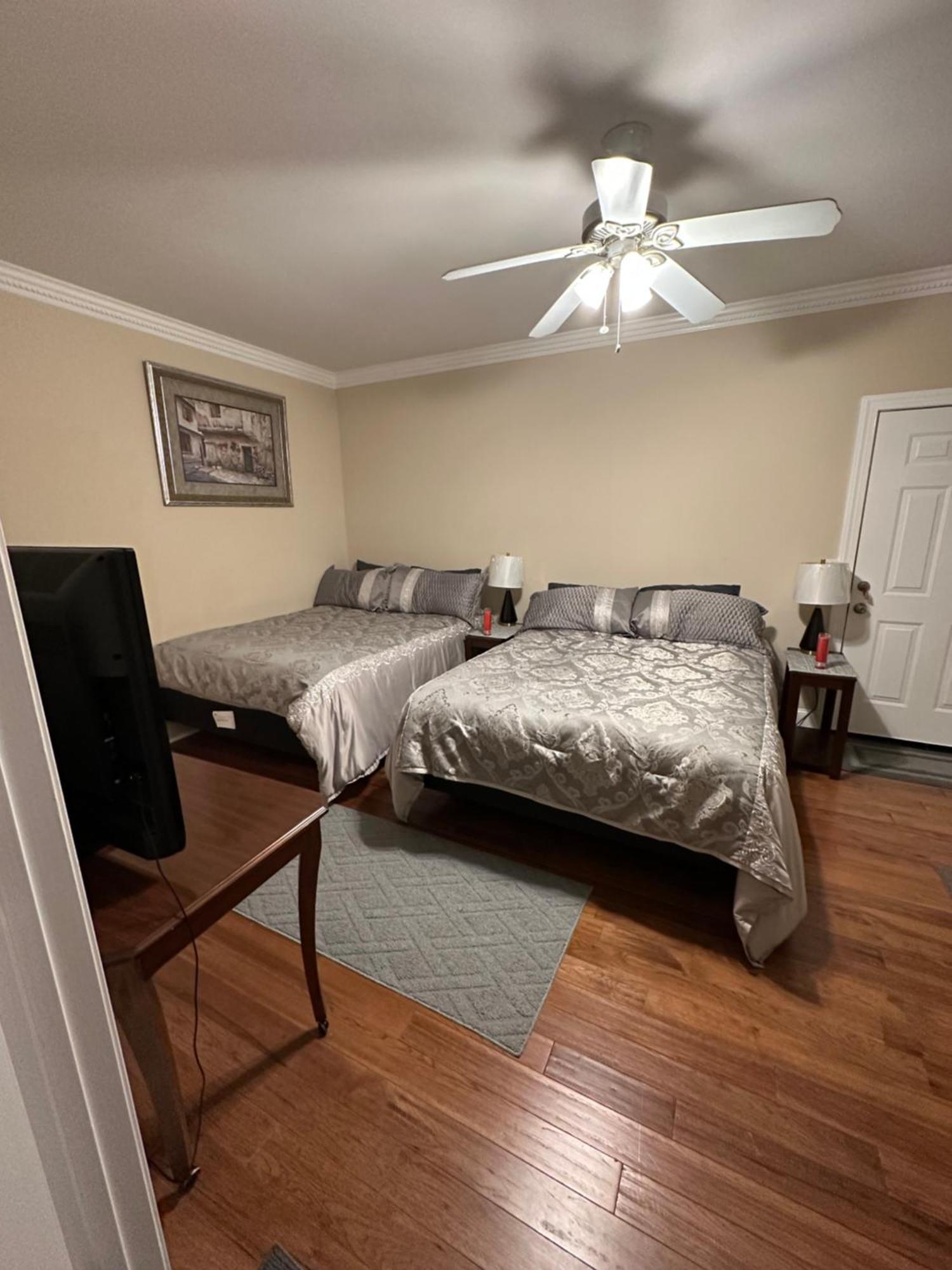 Moorefield Suites Greensboro East 맥린즈빌 외부 사진