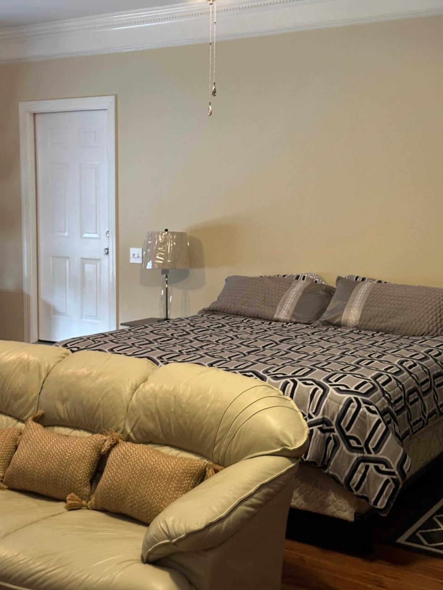 Moorefield Suites Greensboro East 맥린즈빌 외부 사진