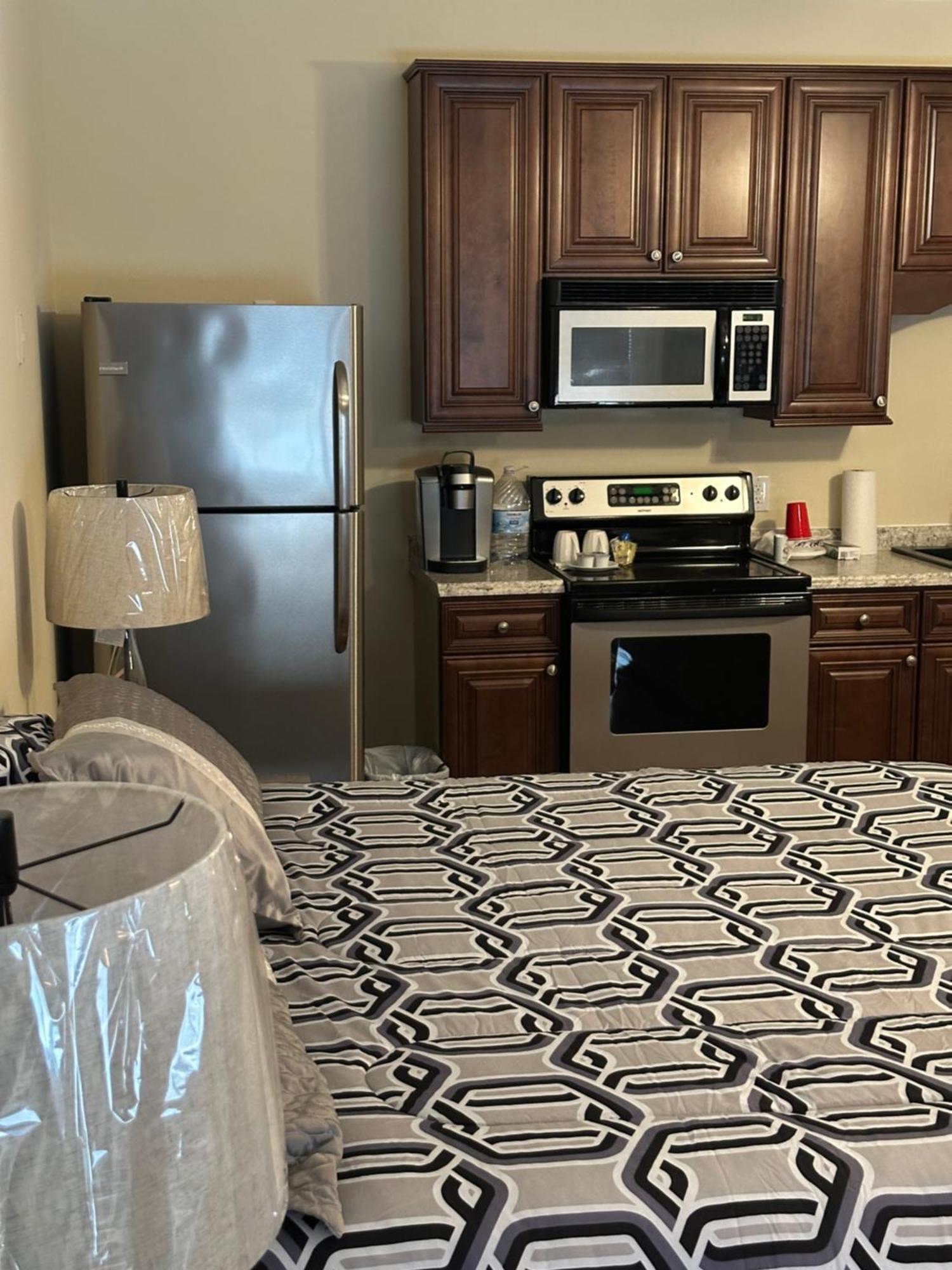 Moorefield Suites Greensboro East 맥린즈빌 외부 사진