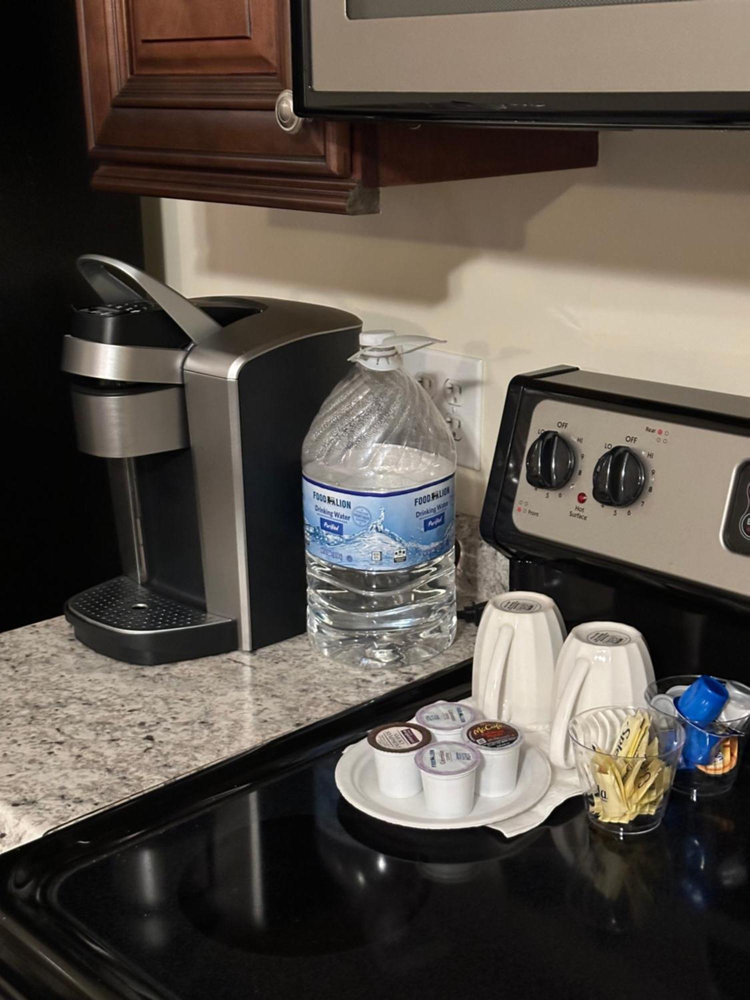 Moorefield Suites Greensboro East 맥린즈빌 외부 사진